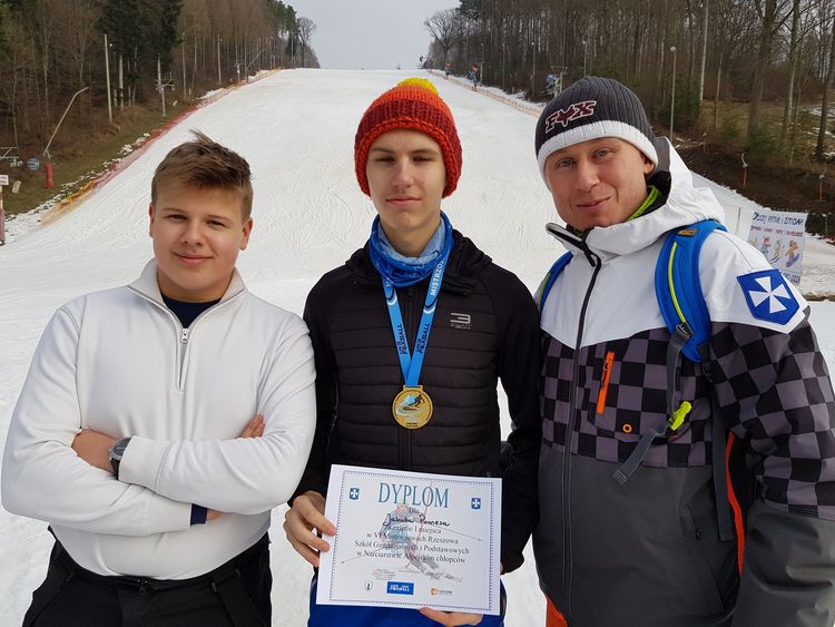 Read more about the article Mistrzostwa Rzeszowa w narciarstwie alpejskim