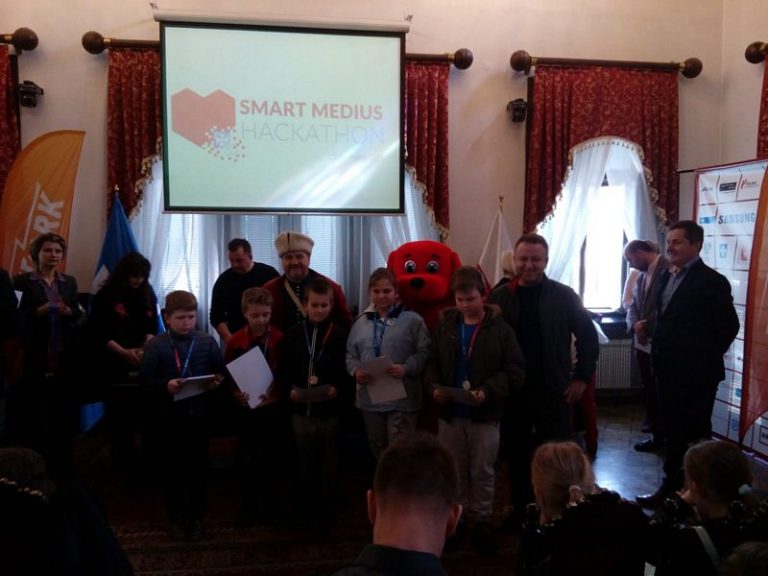 Read more about the article Smart Mini Hackathon Kids w Rzeszowie