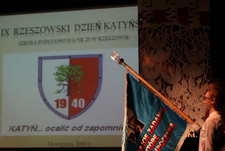 Read more about the article Obchody IX Rzeszowskiego Dnia Katyńskiego
