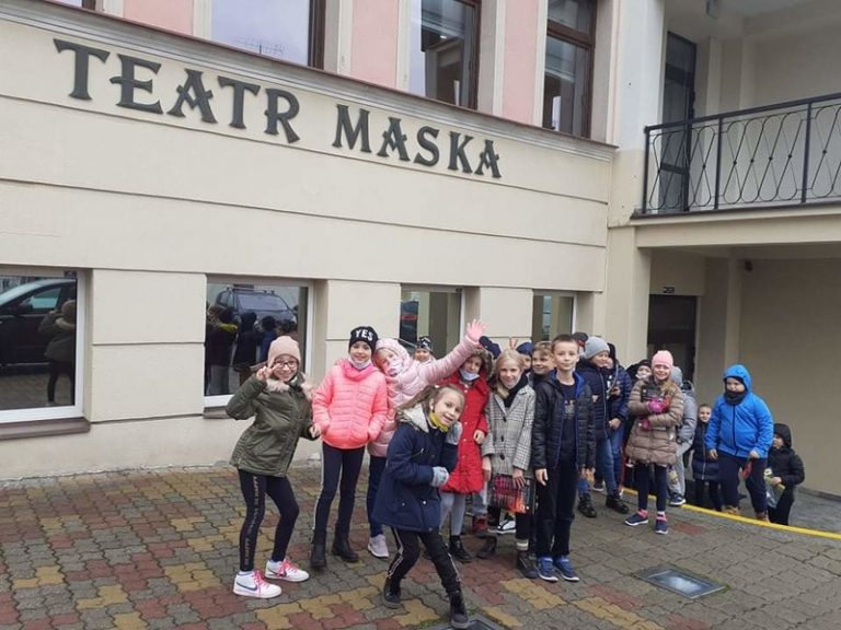 Read more about the article Wizyta kl. 3 w Teatrze „Maska”